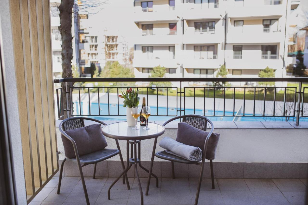 Sandland - Rezydencja Ustronie Morskie - Apartamenty Εξωτερικό φωτογραφία